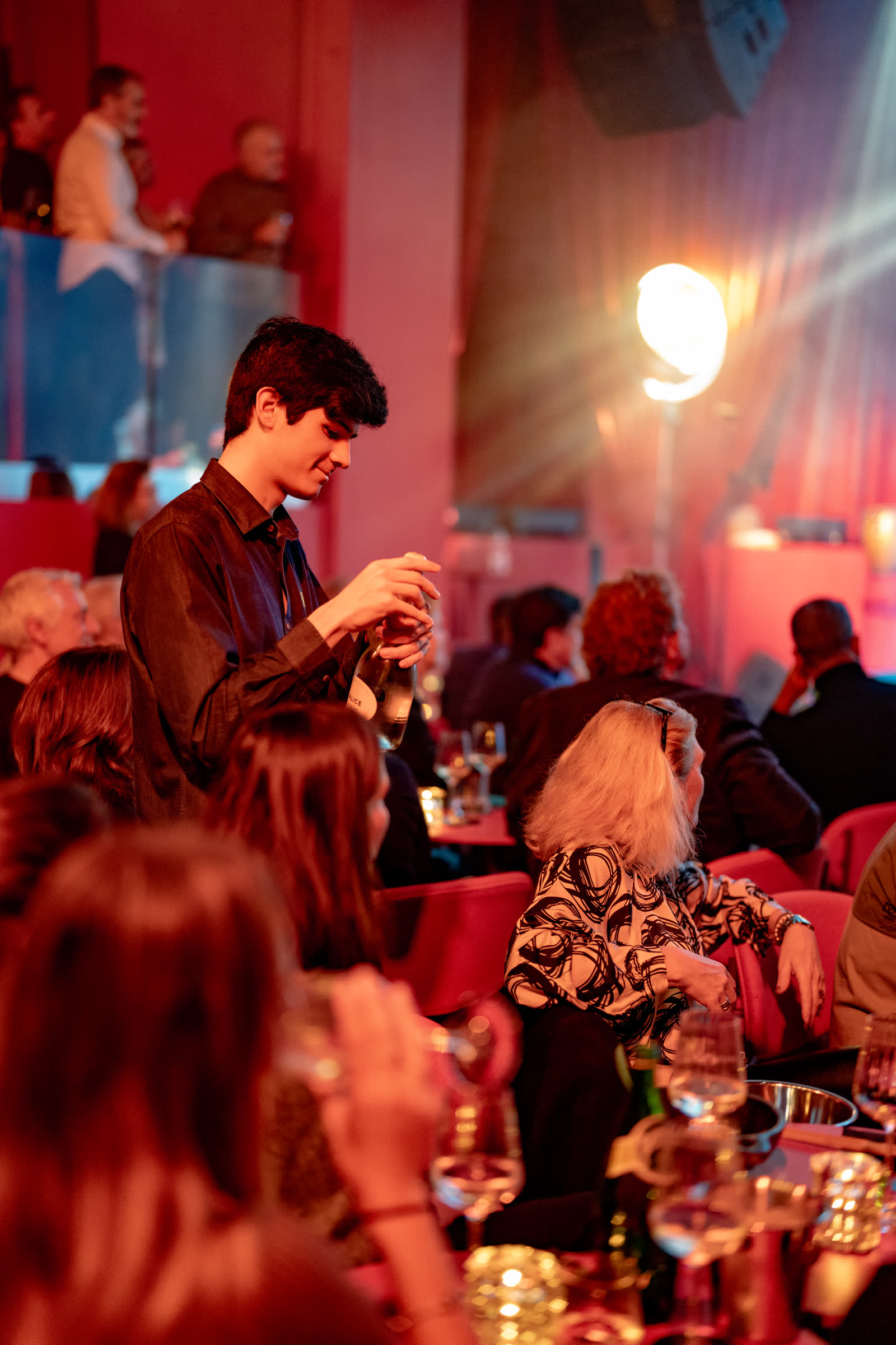 Le bar du New Moods pendant le service.
